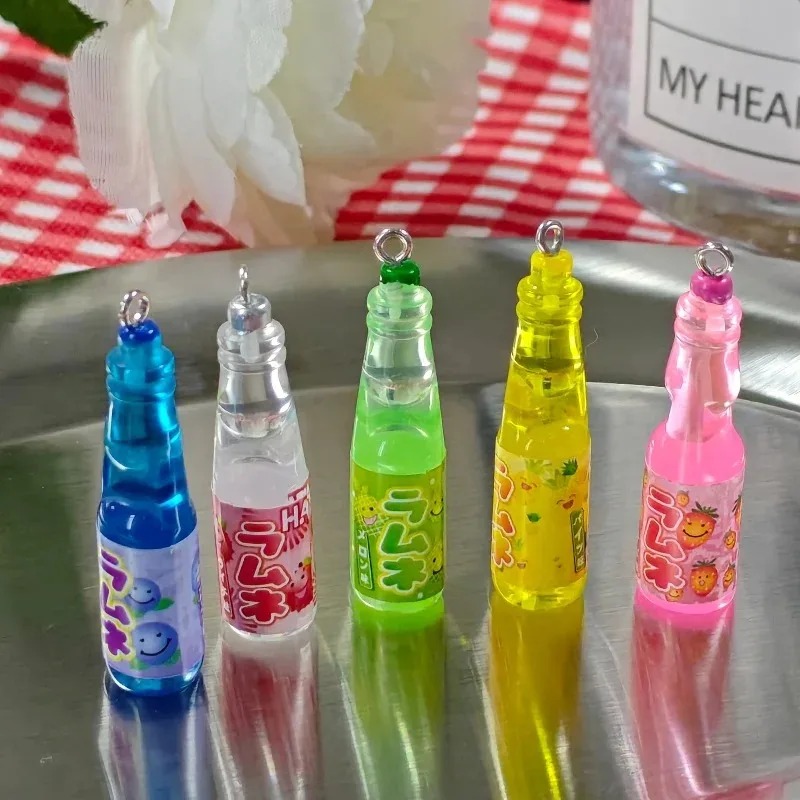 10Pcs 작은 소다병 레진 참 장식품 귀여운 음료병  - Resin Art Jewellery Kit 리뷰 및 가격